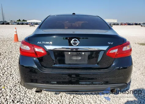 2017 Nissan Altima 2.5 z USA, uszkodzony, nr VIN 1N4AL3AP1HC217050